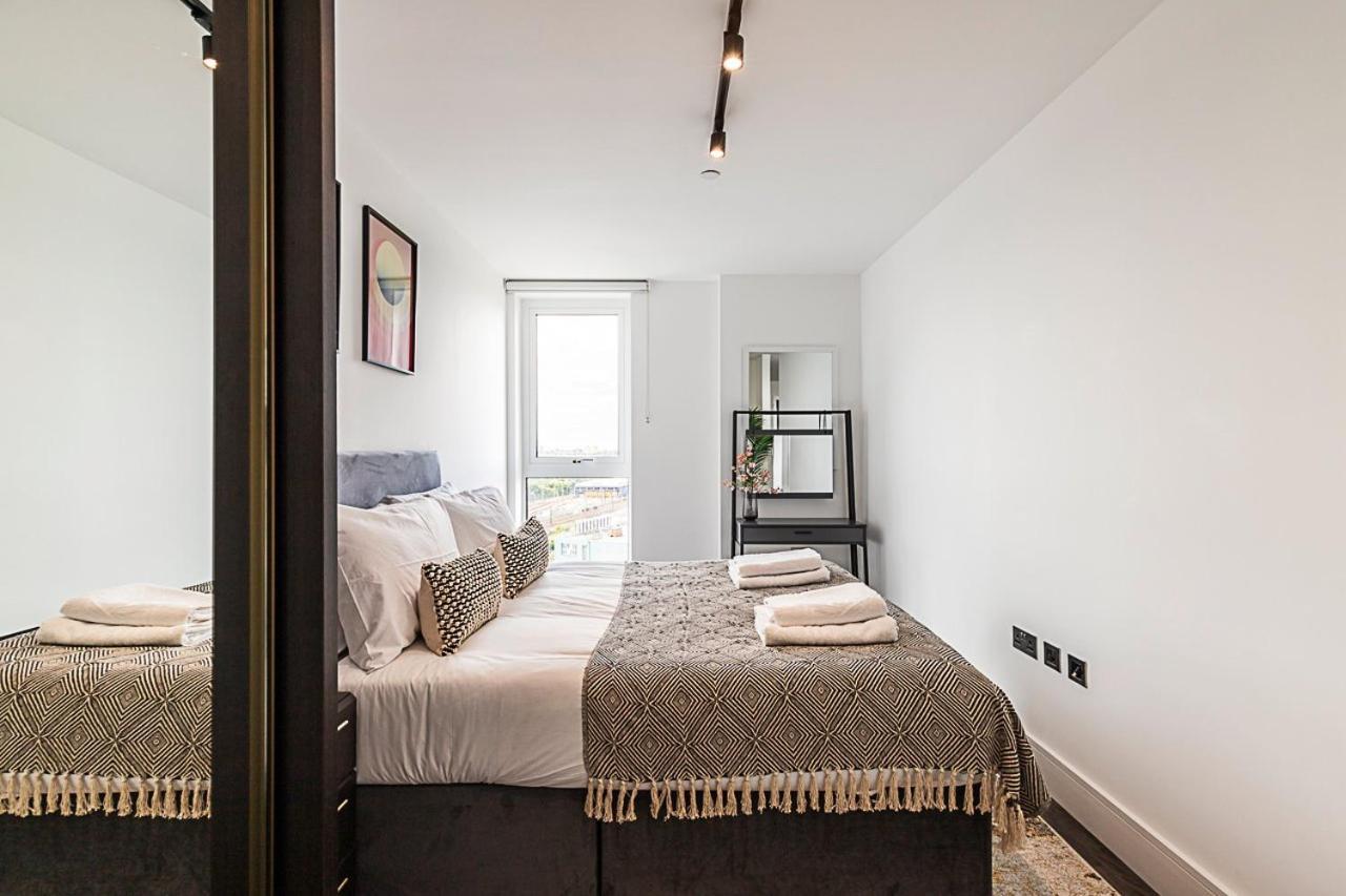 Edmund Point Apartment London