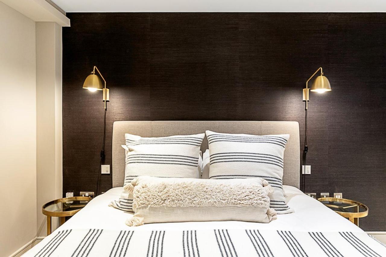 Holiday home Pepys House A Modern Touch Of History *