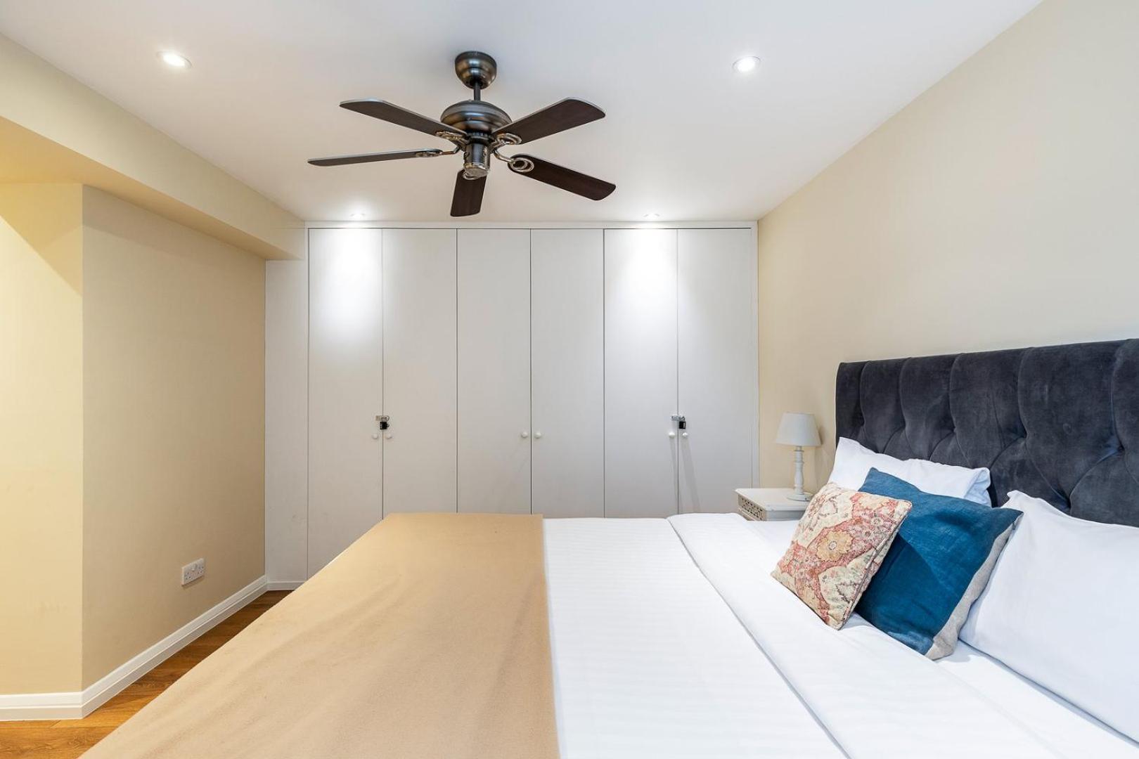 Elegant Two Bedroom Flat In Redcliffe Gardens Apartamento