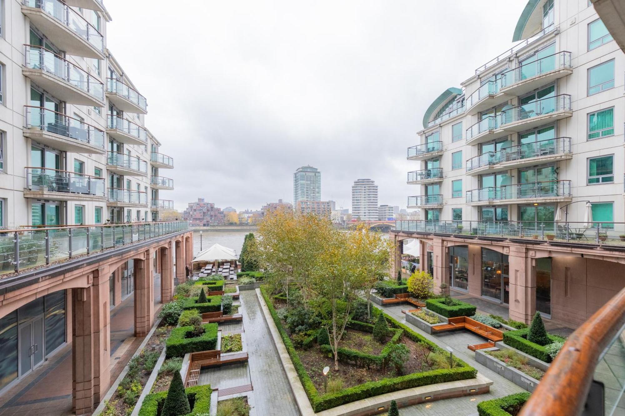 Sleek 1bd Flat With View Of The River Thames Appartement *
