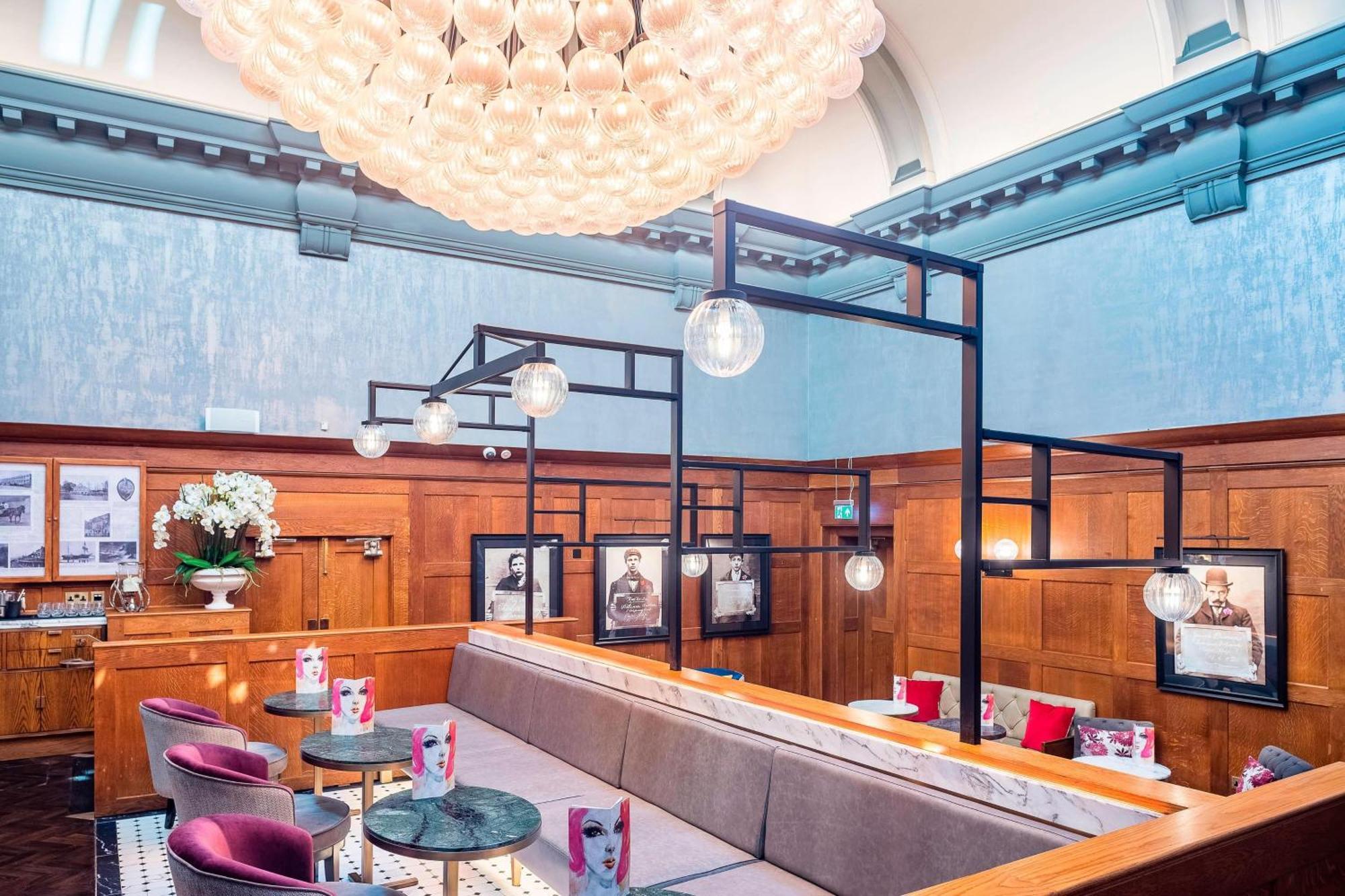 The Dixon, Tower Bridge, Autograph Collection 4*
