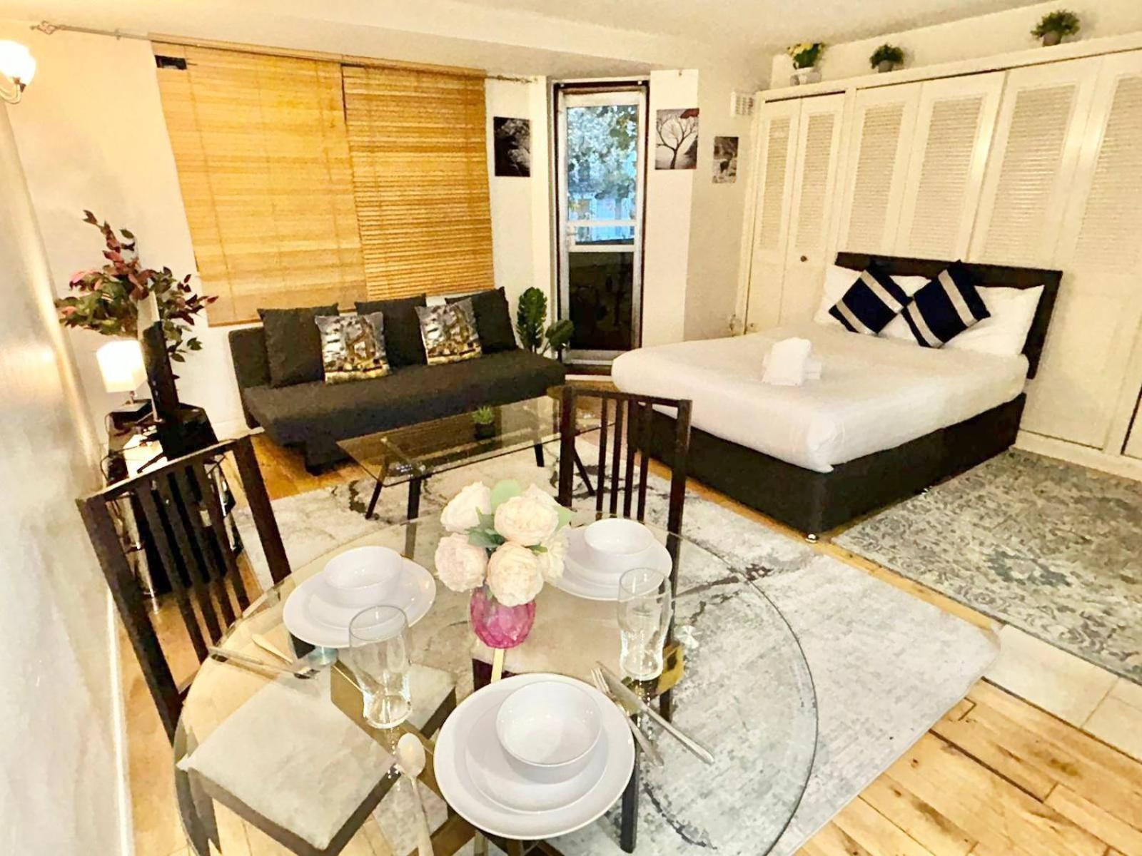 Beautiful At Cromwell Road Apartamento