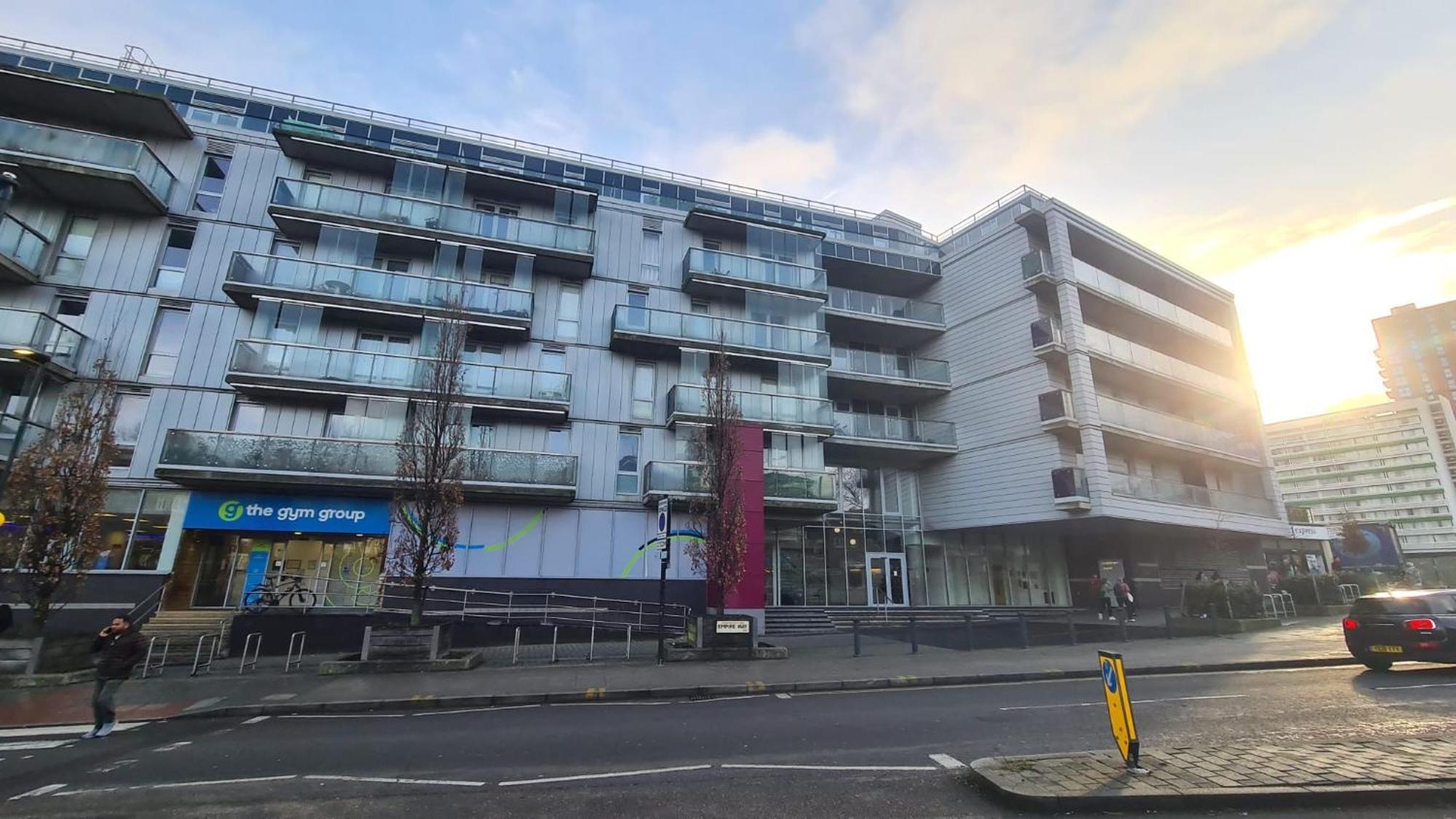 Luxury 1 Bed Flat At Wembleypark Apartment *