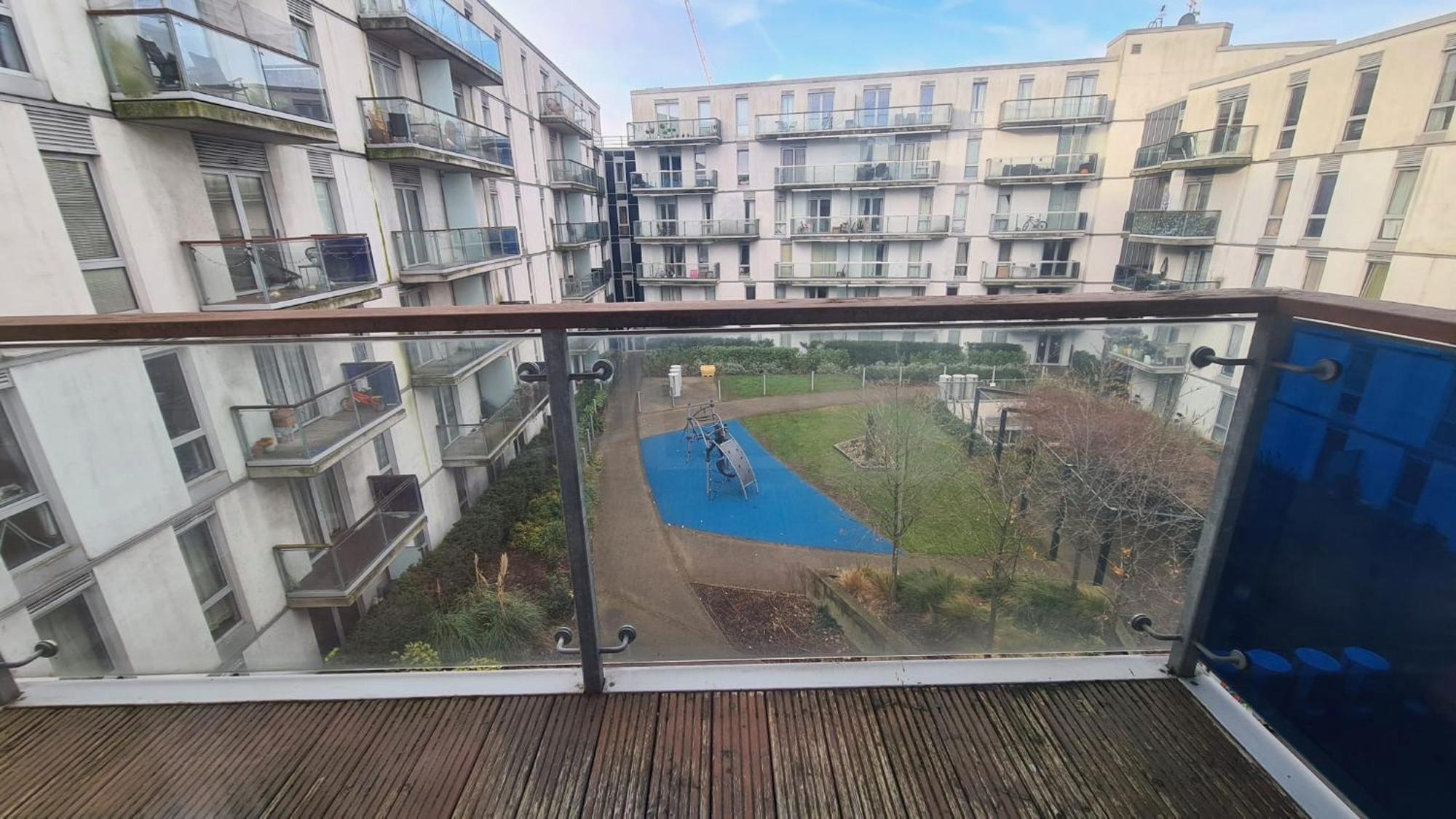 Luxury 1 Bed Flat At Wembleypark * London