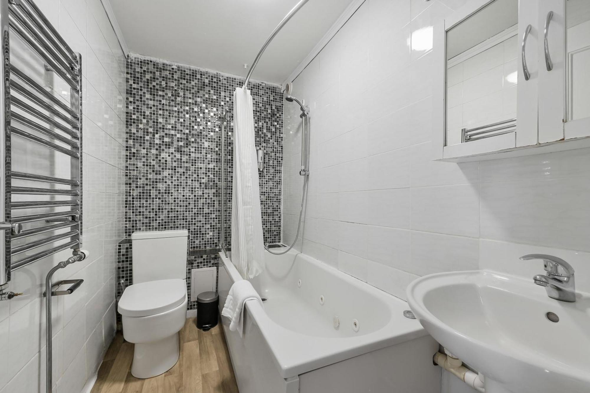 Very Big Place In Camden Town 2 Minutes To Kings Cross Apartment