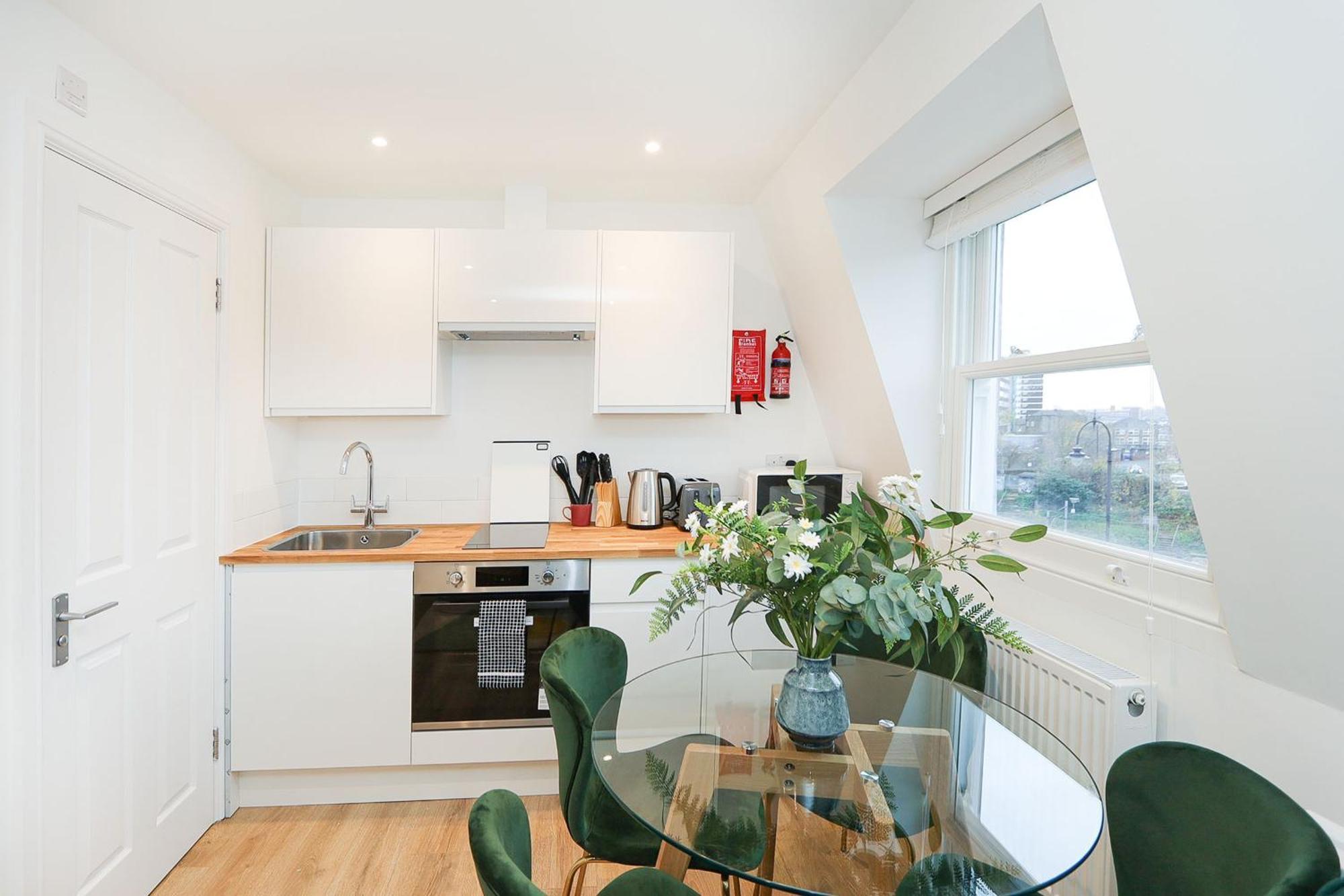 The Kentish Nook, 1 Bed 2 Bath * London