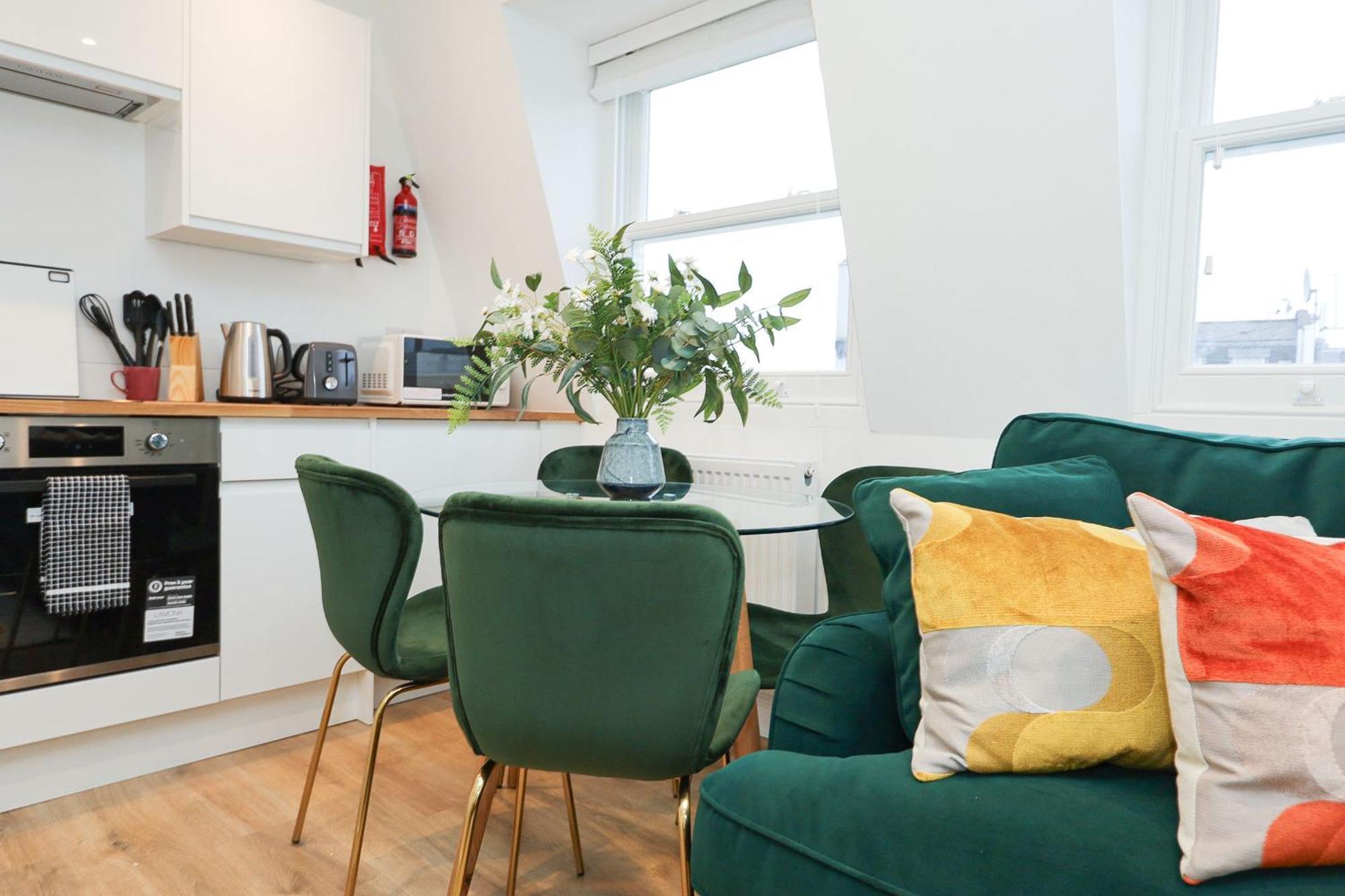 Apartment The Kentish Nook, 1 Bed 2 Bath