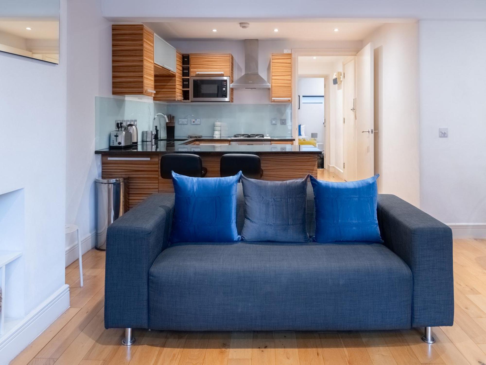 Modern Flat In Farringdon For Work Or Leisure Apartment