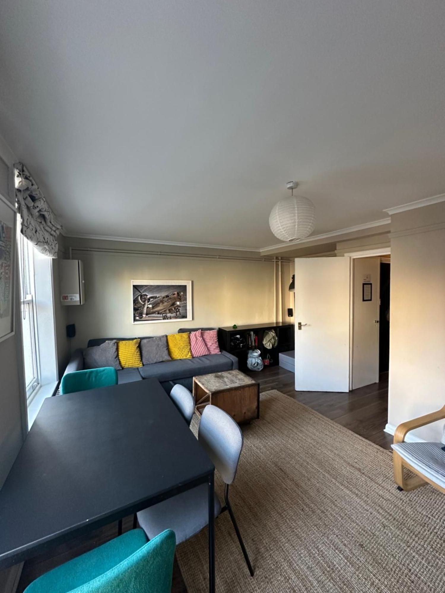 Apartment 3 Bed Flat In The Heart Of *
