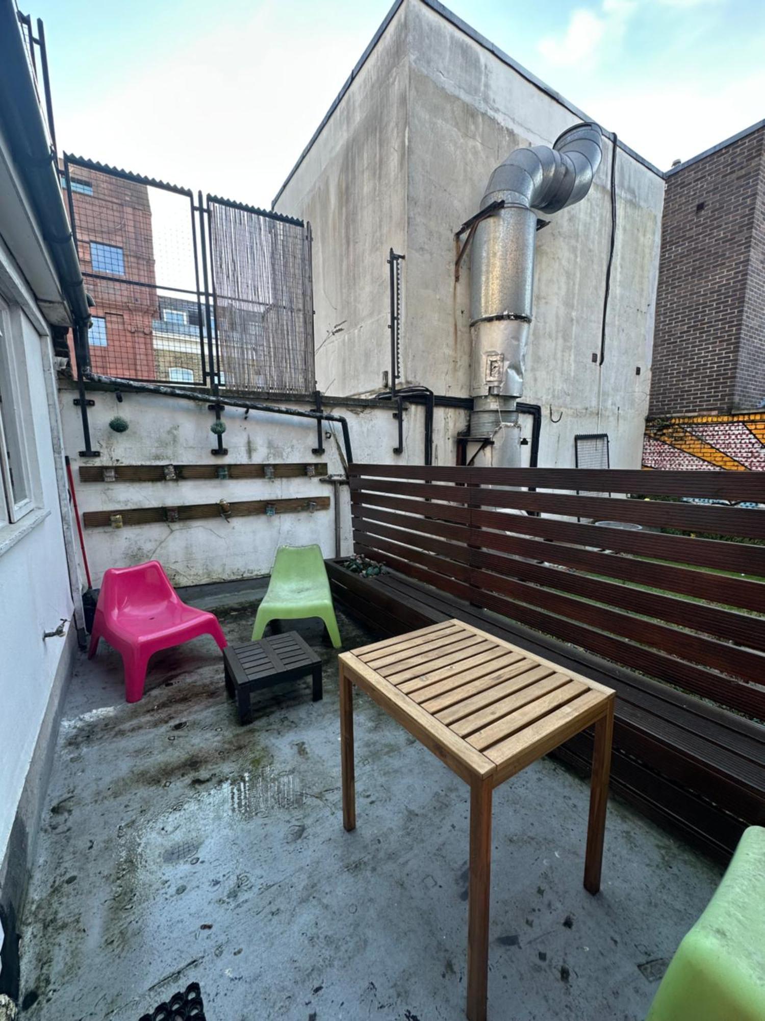 3 Bed Flat In The Heart Of Apartment London