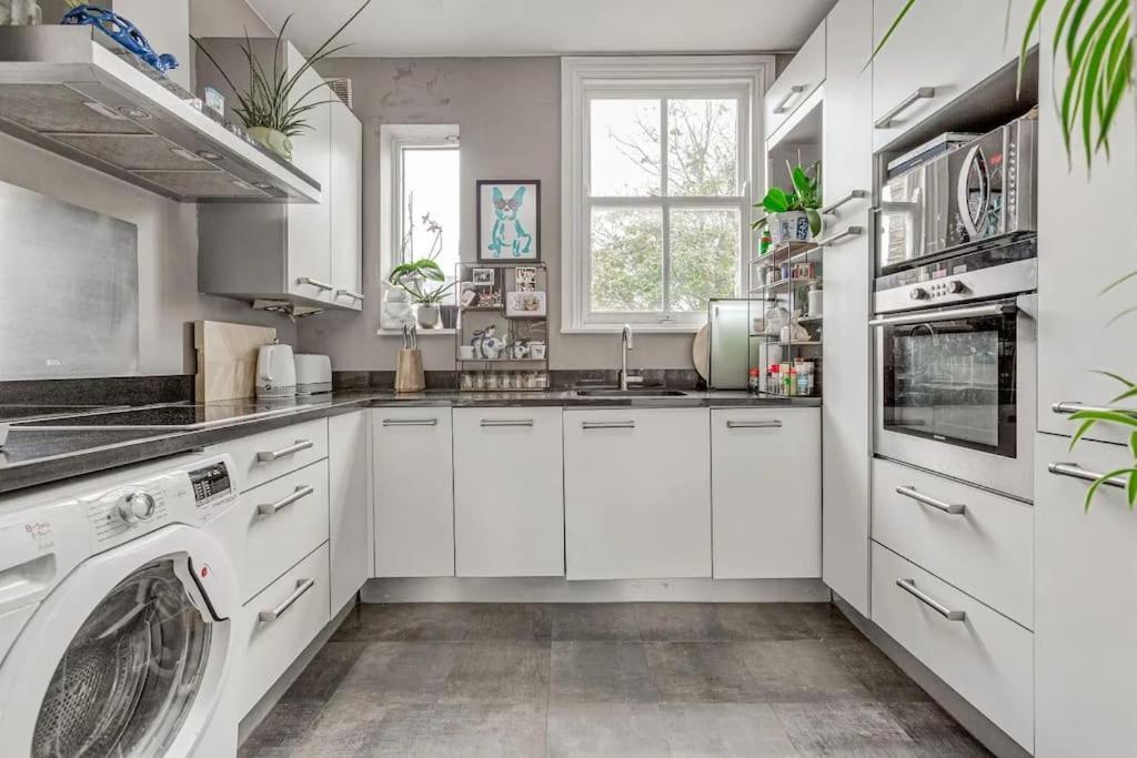 Beautiful Victorian In Fulham Holiday home London