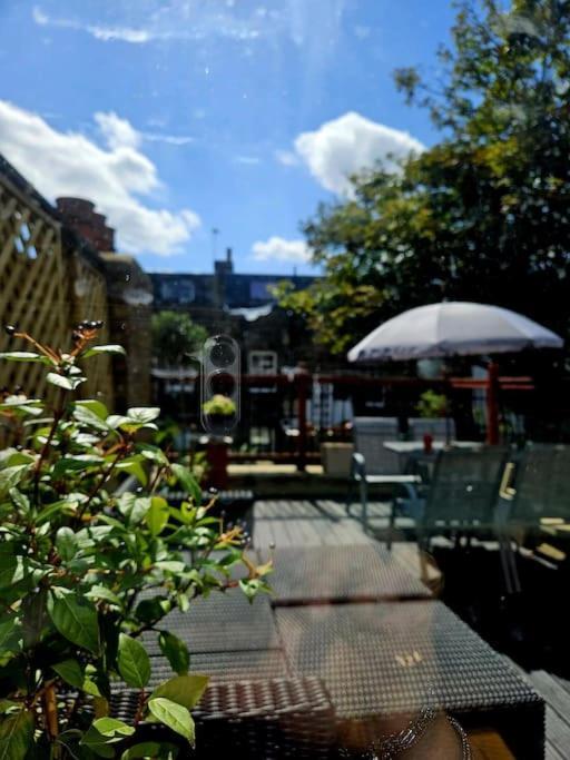 Beautiful Victorian In Fulham * London