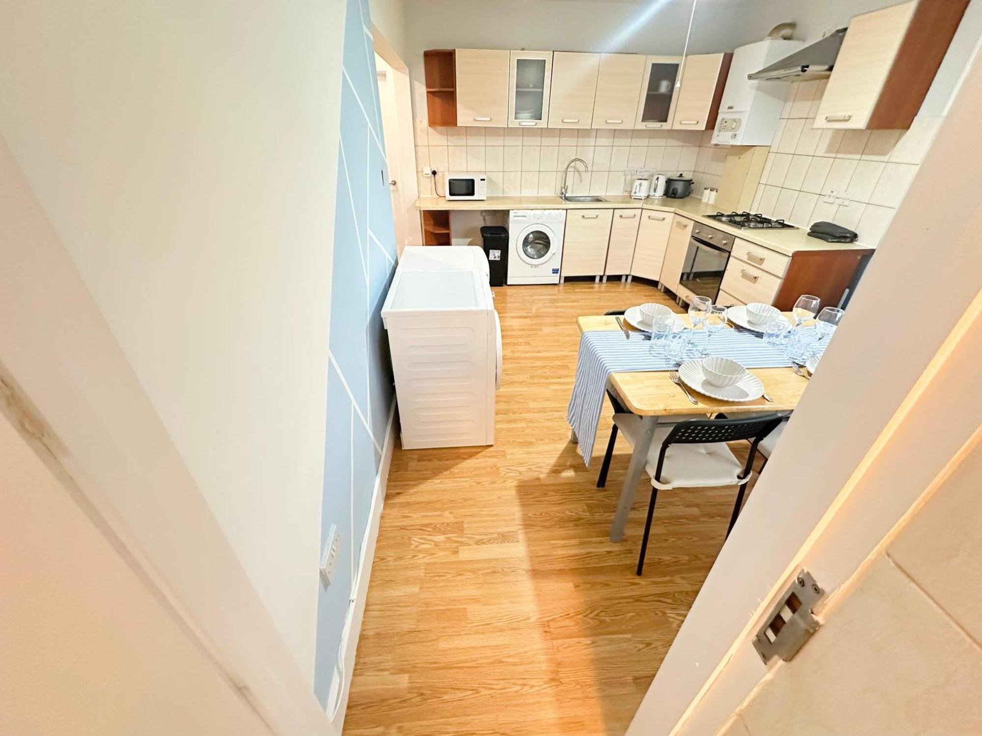 Acacia Wembley Stadium Apartments, By Edens * Londen