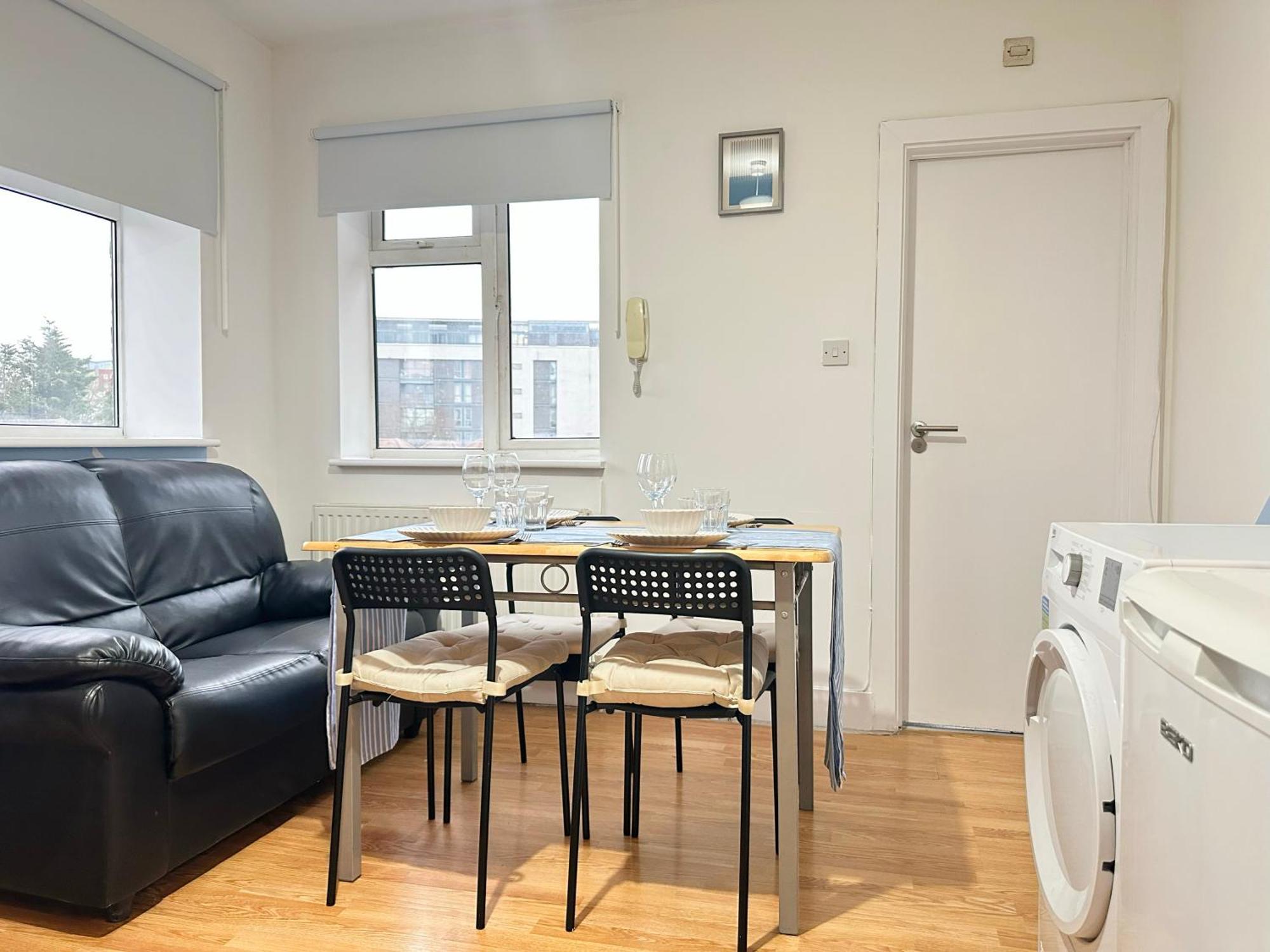 Acacia Wembley Stadium Apartments, By Edens Appartement Londen