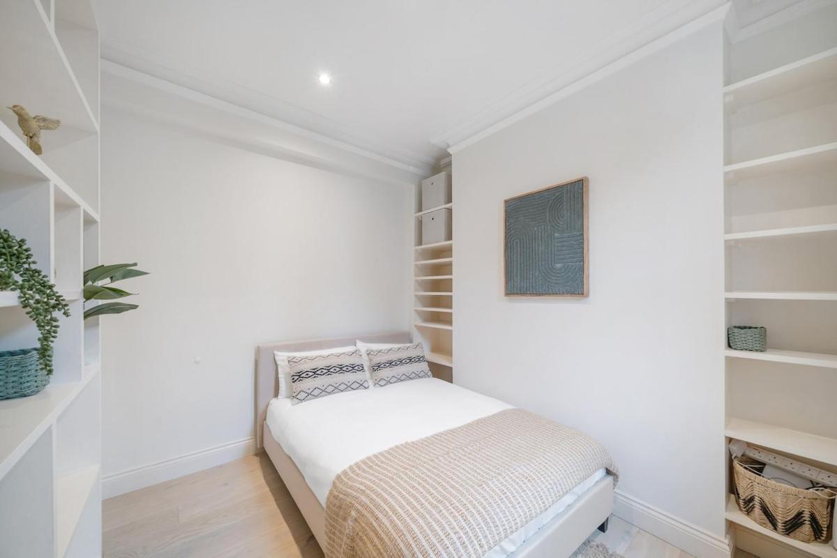New Stylish 3-bed Pimlico House Near Big Ben Holiday home