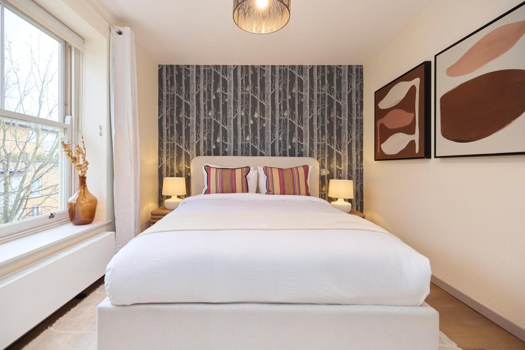 The South Hampstead Hideaway - Stylish 6bdr Apartment *