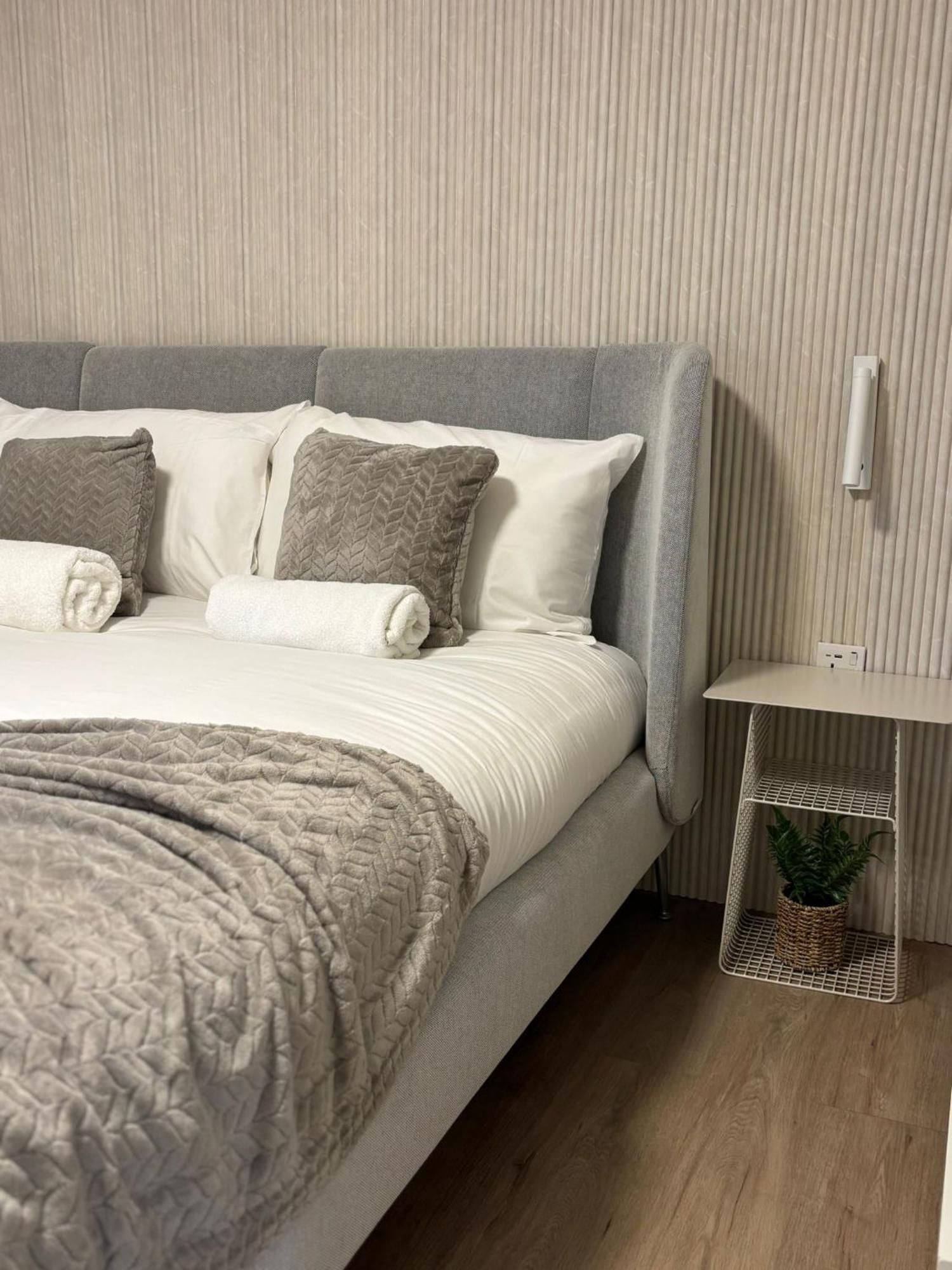 The Serene Retreat In Camden Apartment