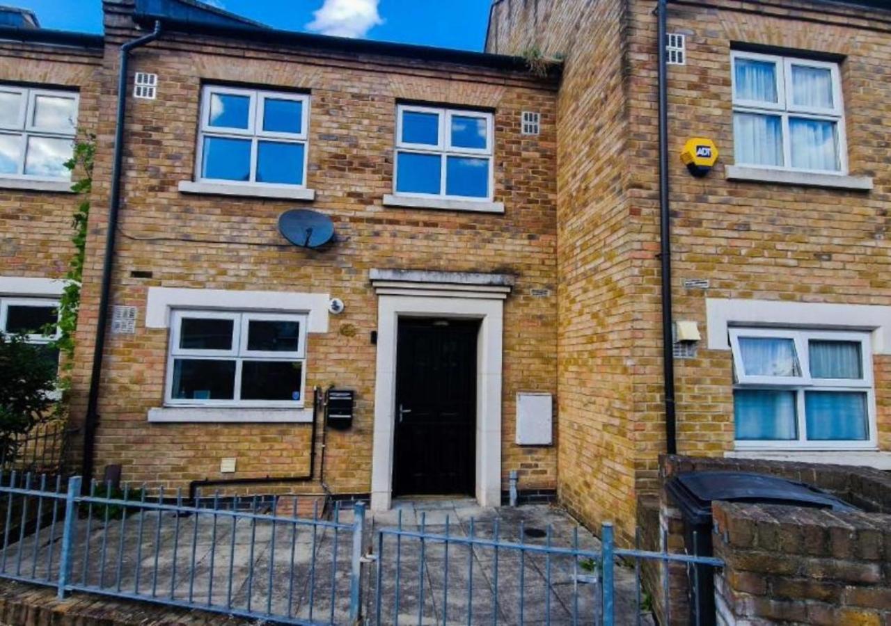 Apartment Cozylease 3-bed Canary Wharf Retreat,near 02 *