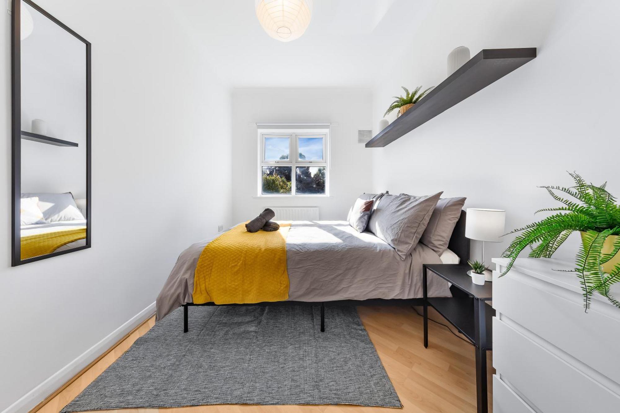 Cozylease 3-bed Canary Wharf Retreat,near 02 Apartment