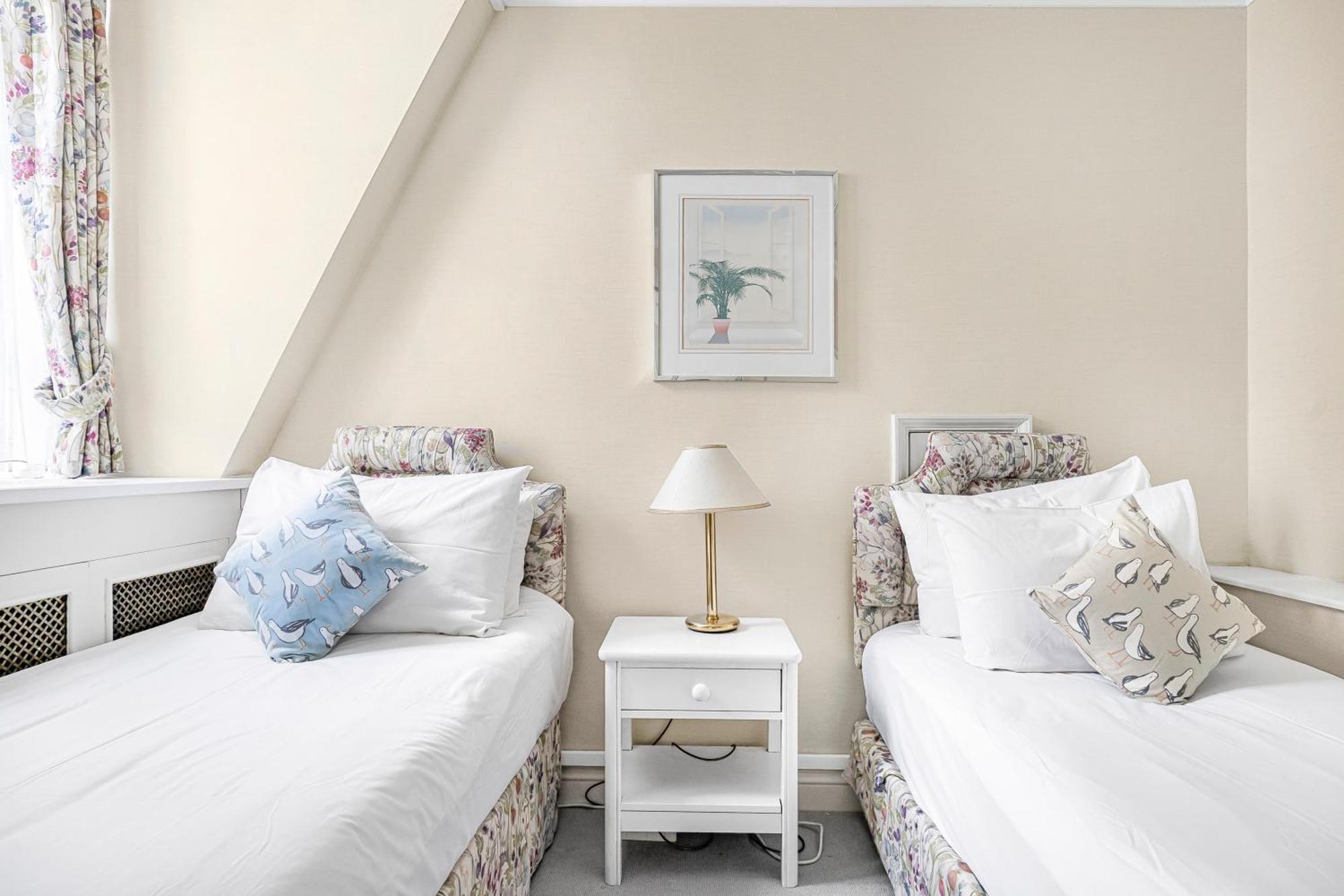 Homestay Hyde Park London