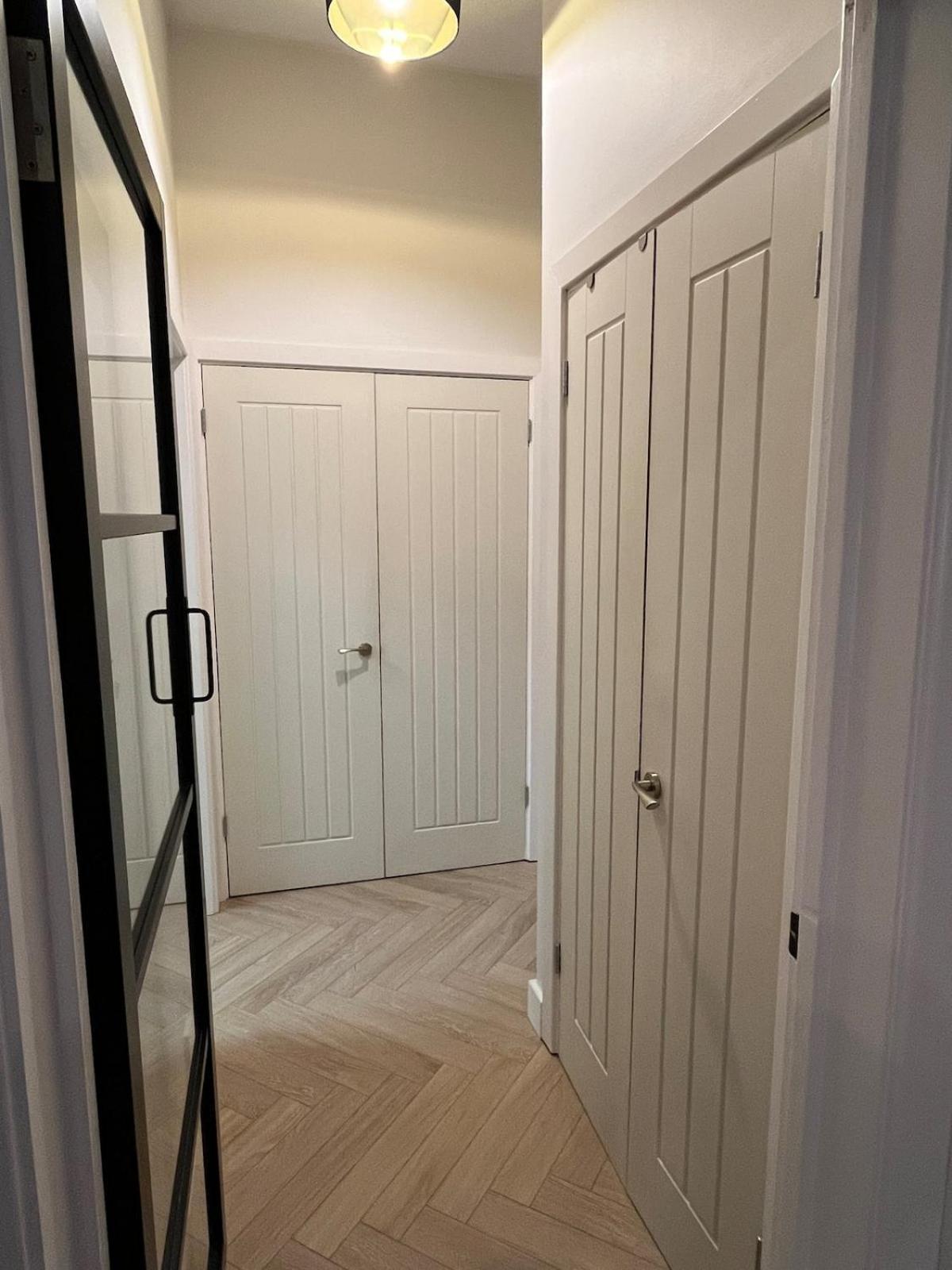 Luxury One Bedroom Paradise Apartment London
