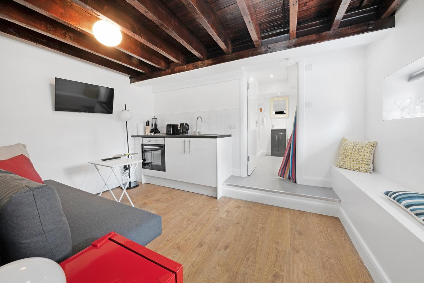 Budget Nest Archway London
