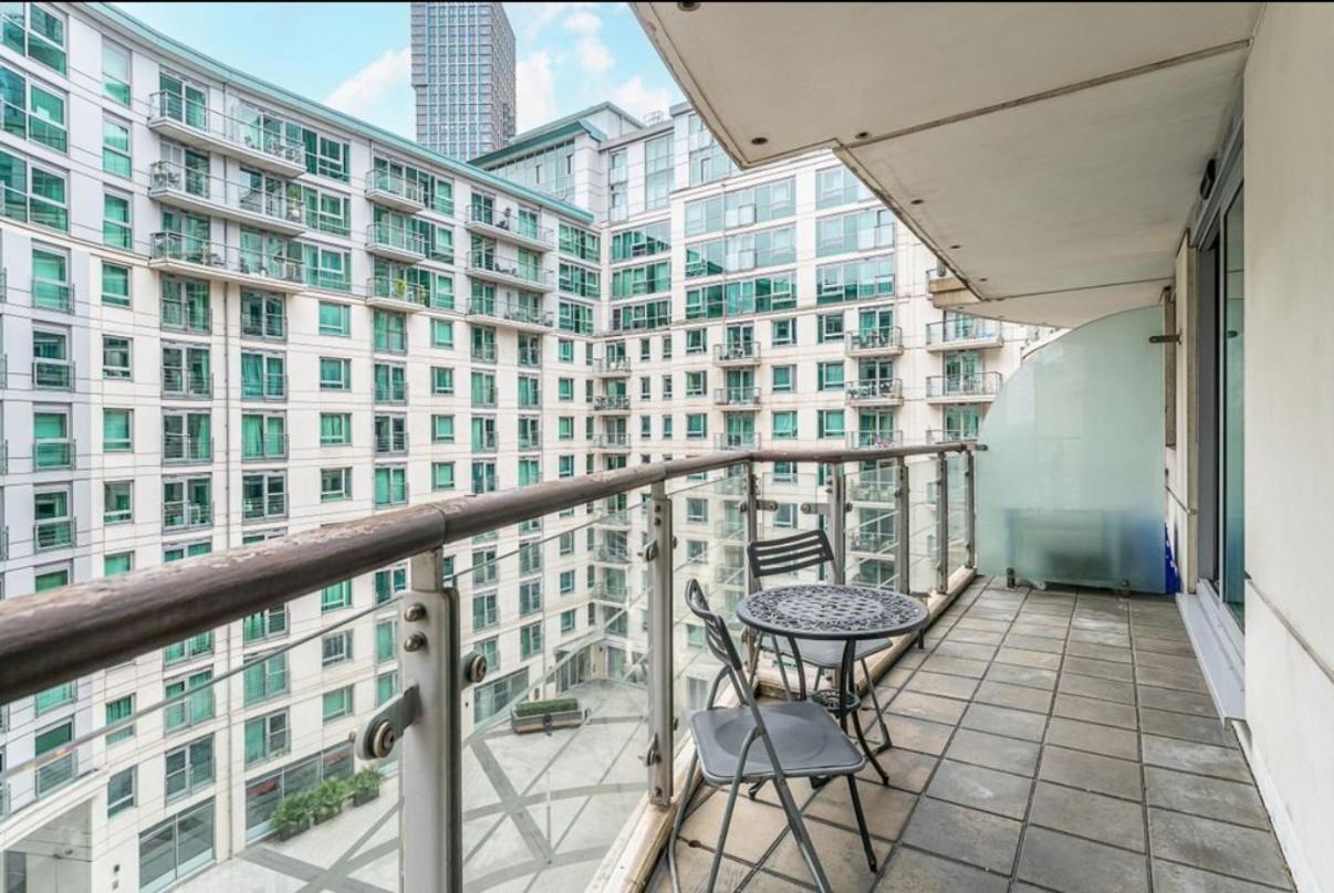 Apartment Flat In For 4 *