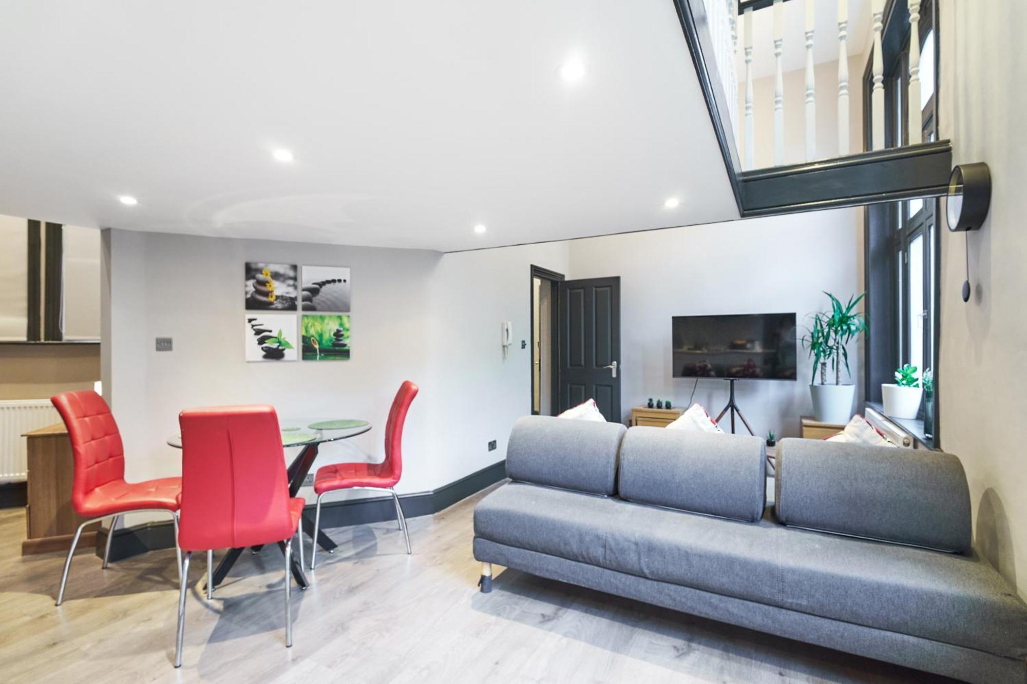 Exclusive Offers L Last-minute Specials L Newly Renovated 1 Bedroom Flat By Live Short Lets & Serviced L Apartment London