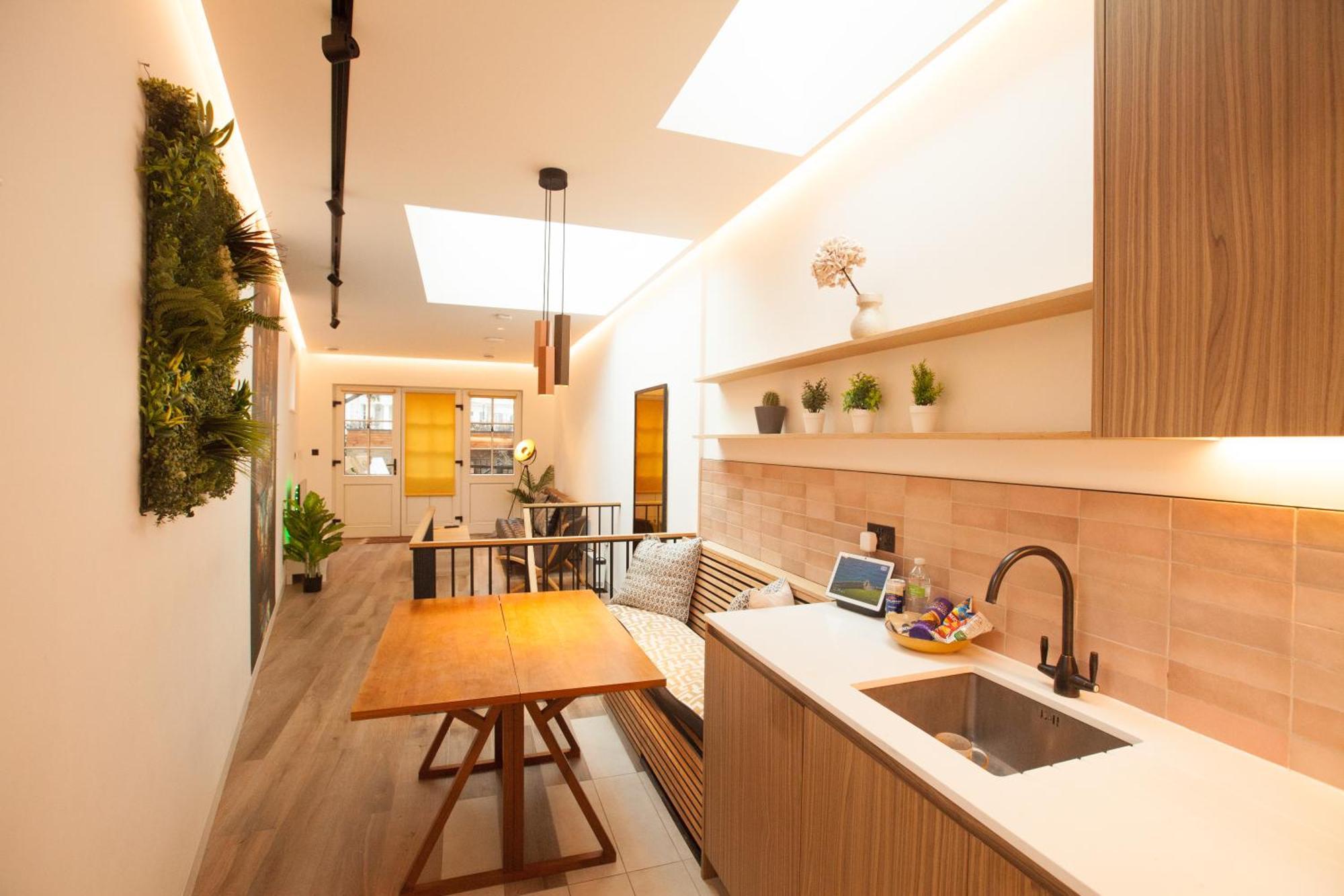 Luxury Kensington House Apartment London