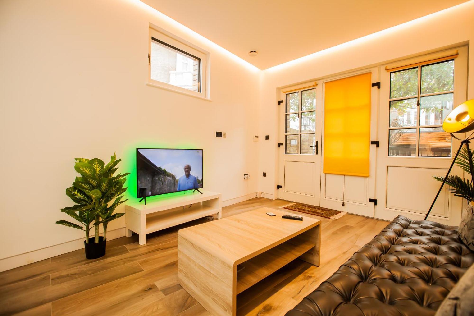Luxury Kensington House Apartment London