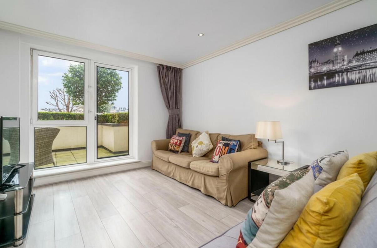 Apartment Luxurious Spacious 2 Bed W Terrace *