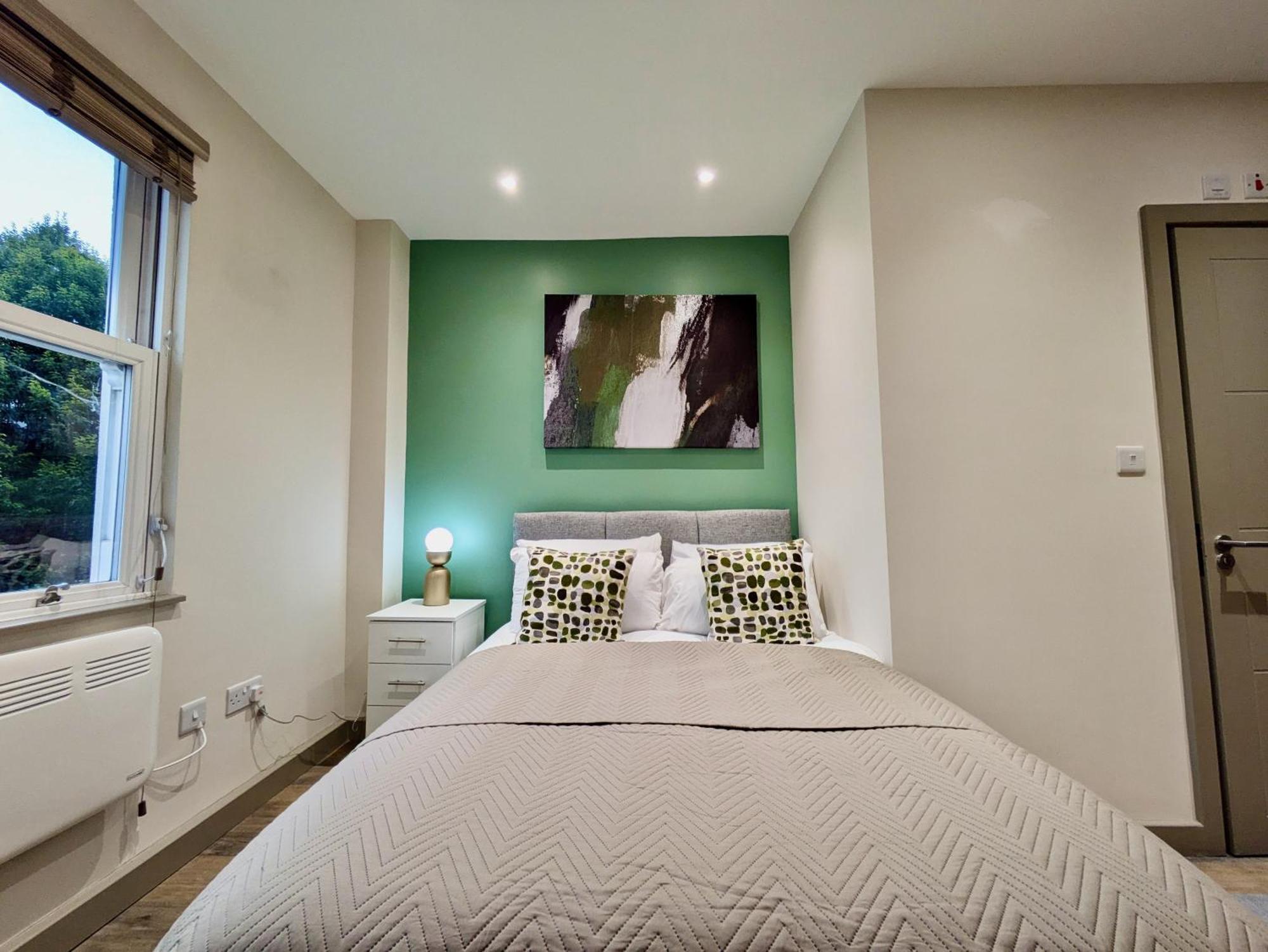 Battersea Serviced Apartment London