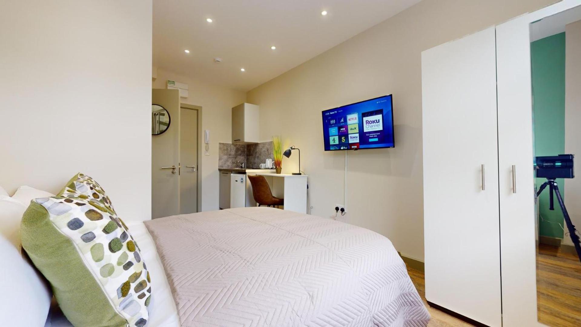 Battersea Serviced Apartment *