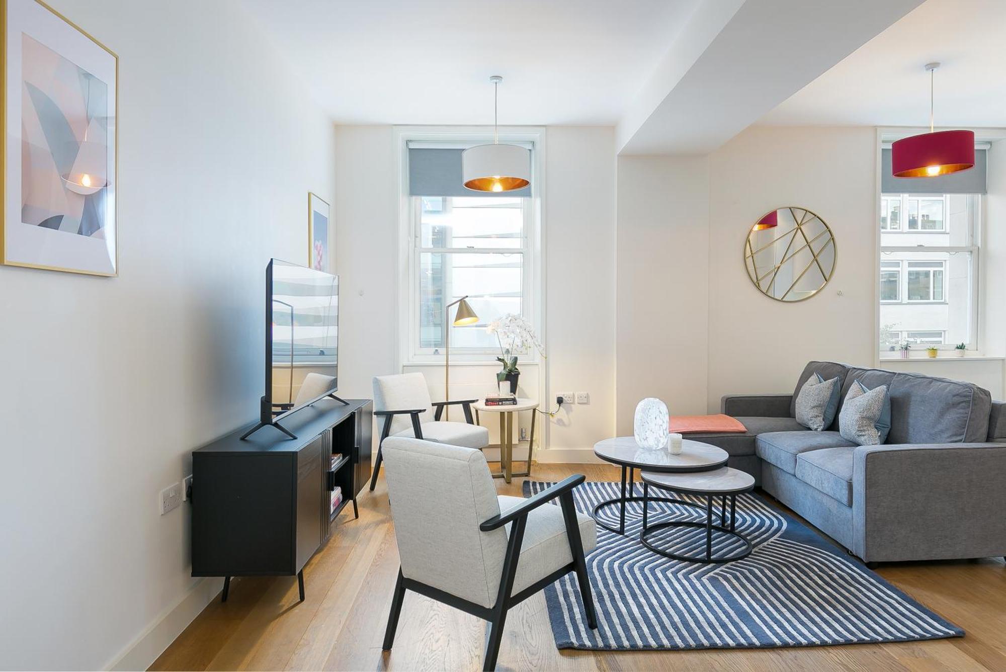 Urban Chic - Baker Street Apartment *