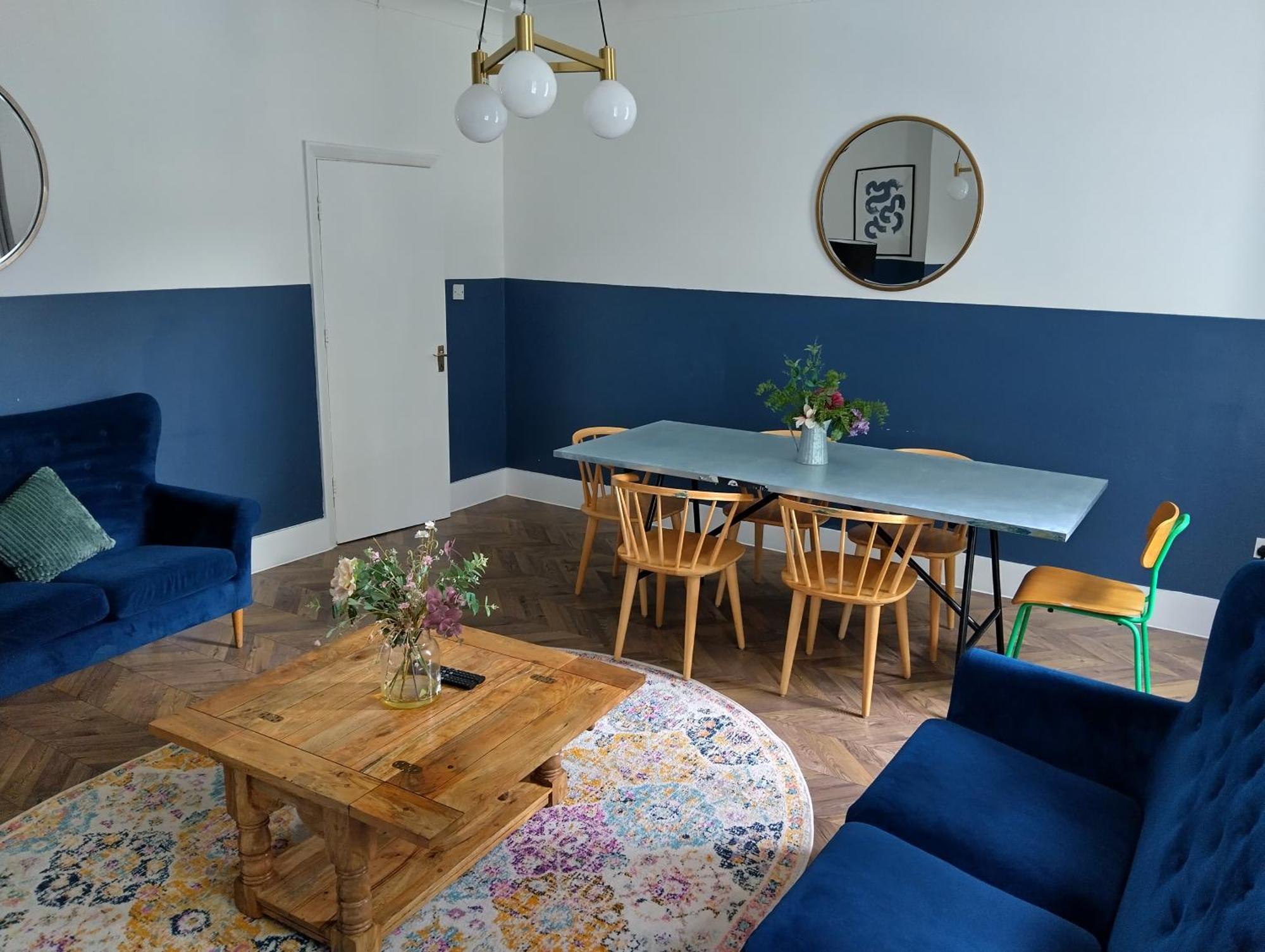 Apartment Spacious 5-bedroom, 4-bathroom In Central Zone 1 London