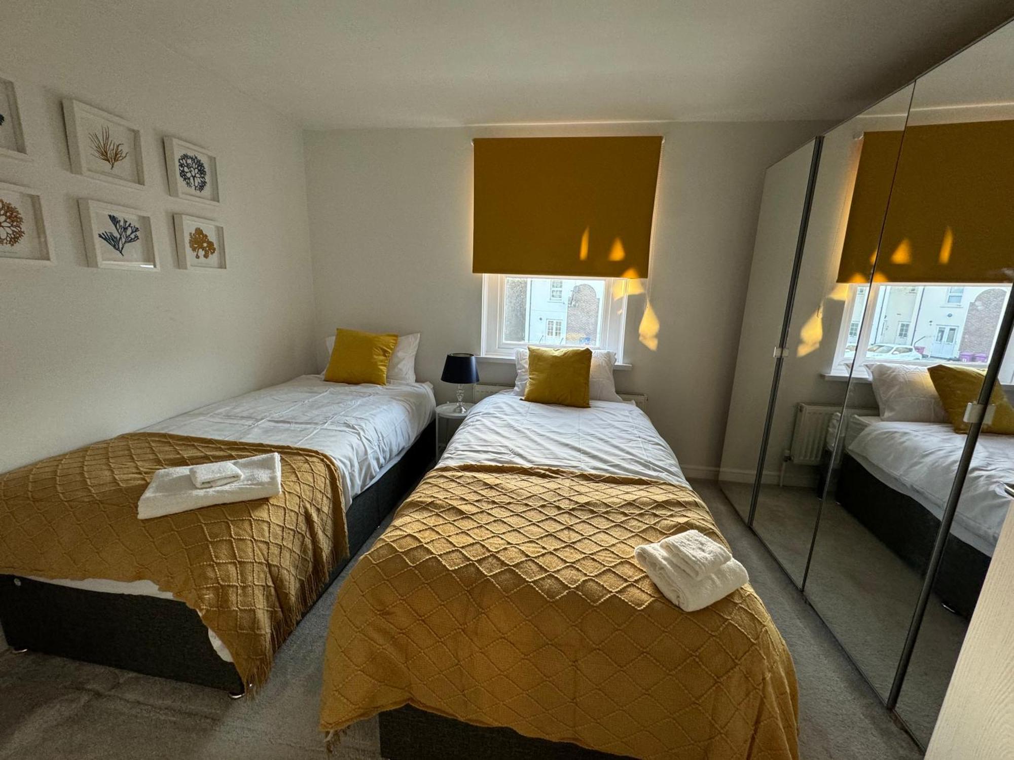 Сasa de vacaciones 2 Bed House Near Canary Wharf Londres