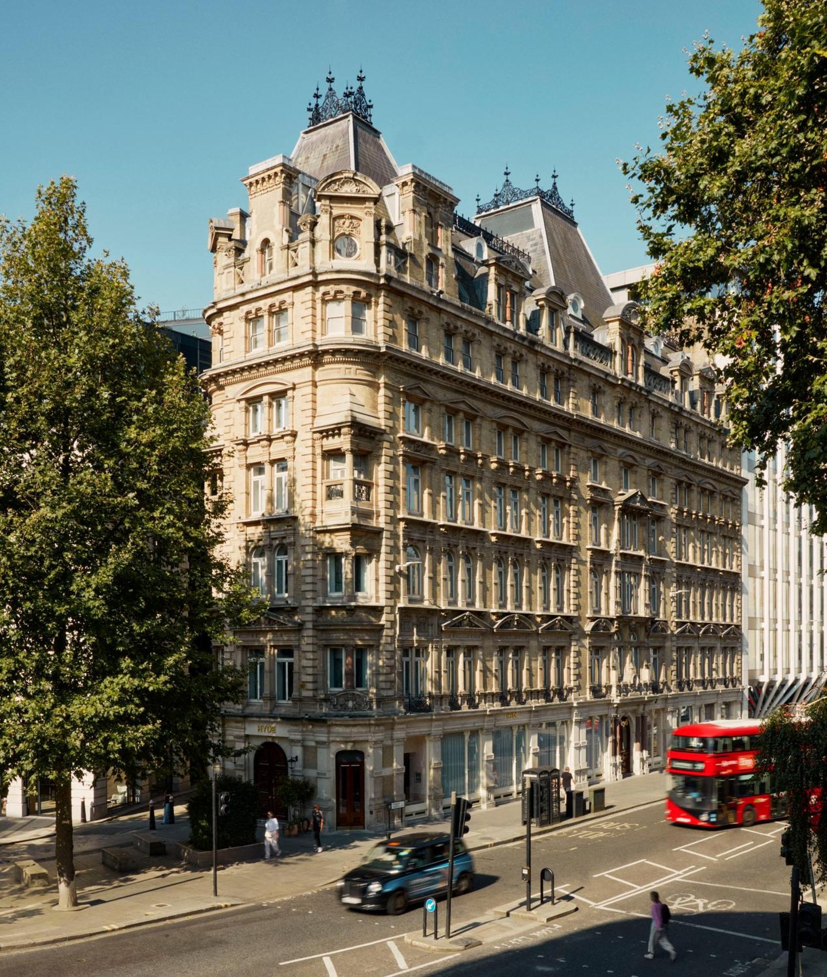 Hyde Hotel 4*
