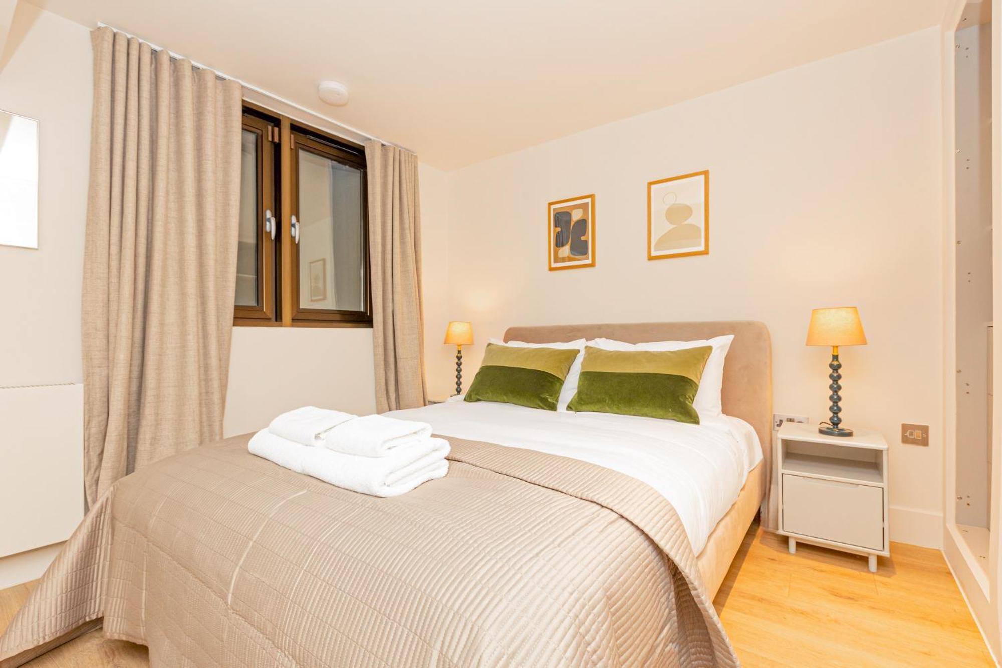 Modern Serviced 3 Minutes From Blackfriars Station Appartement Londen