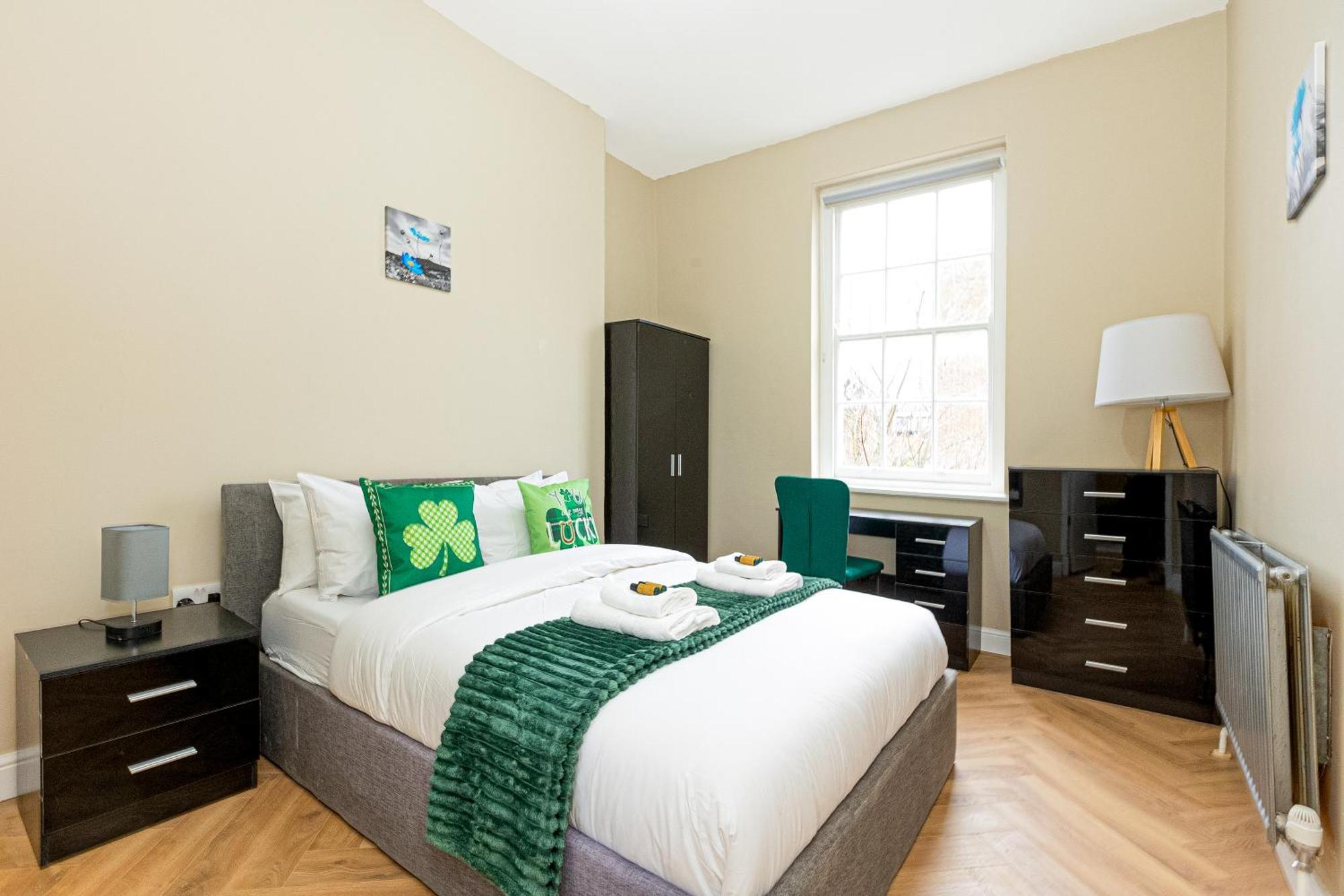 Charming One Bedroom In Camden * London