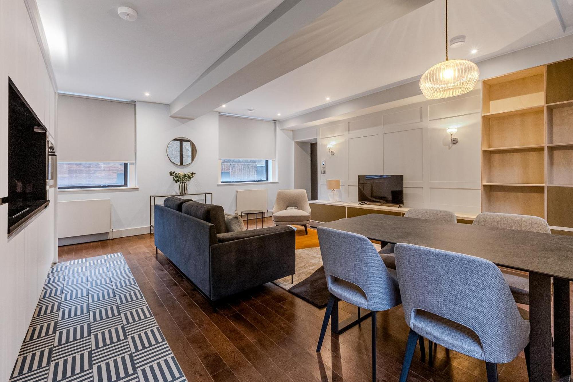 Modern Serviced 3 Minutes From Blackfriars Station Apartment *