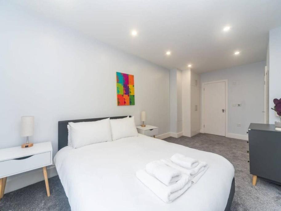St John's Hill Duplex *