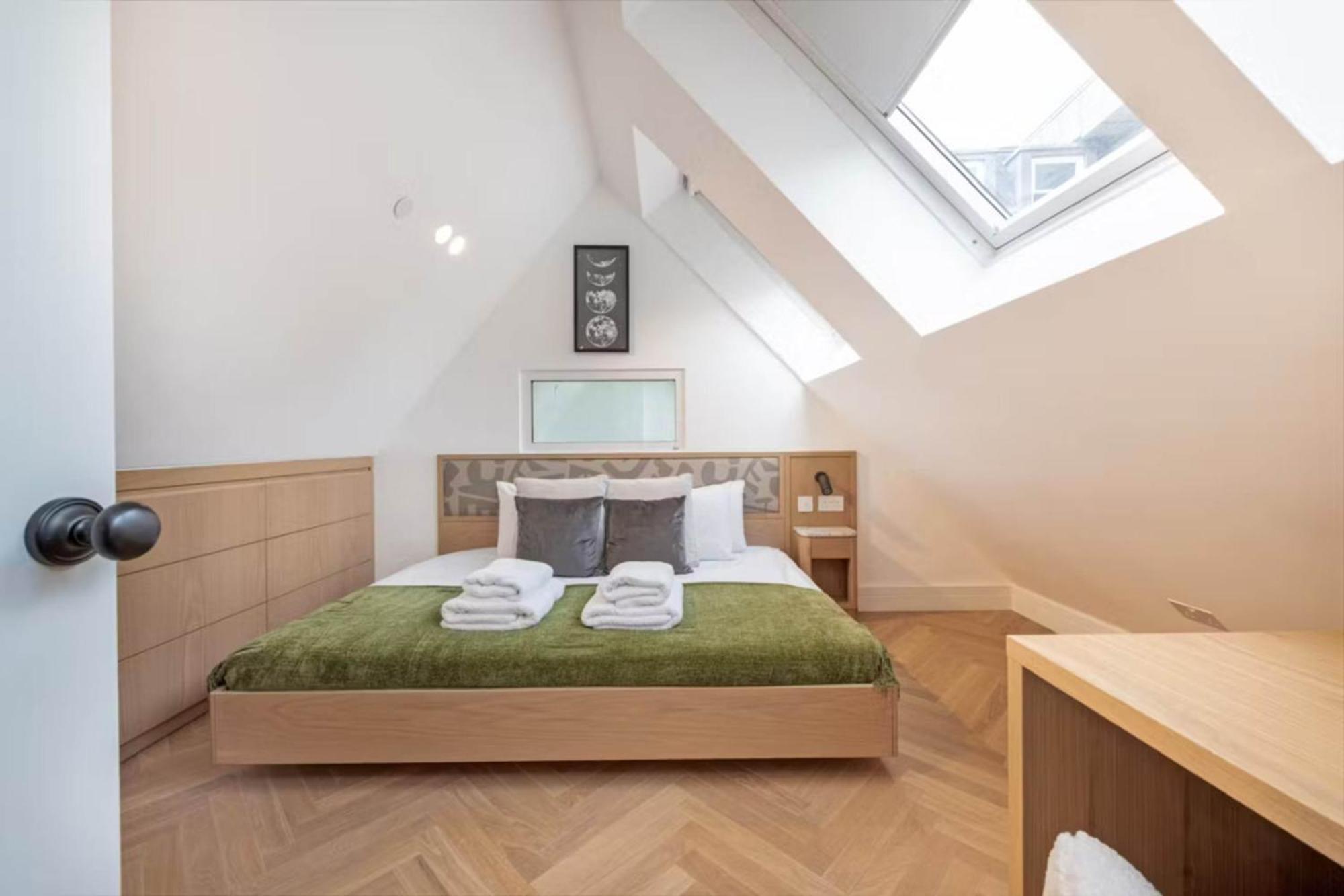 Apartment Gentle Blossom London