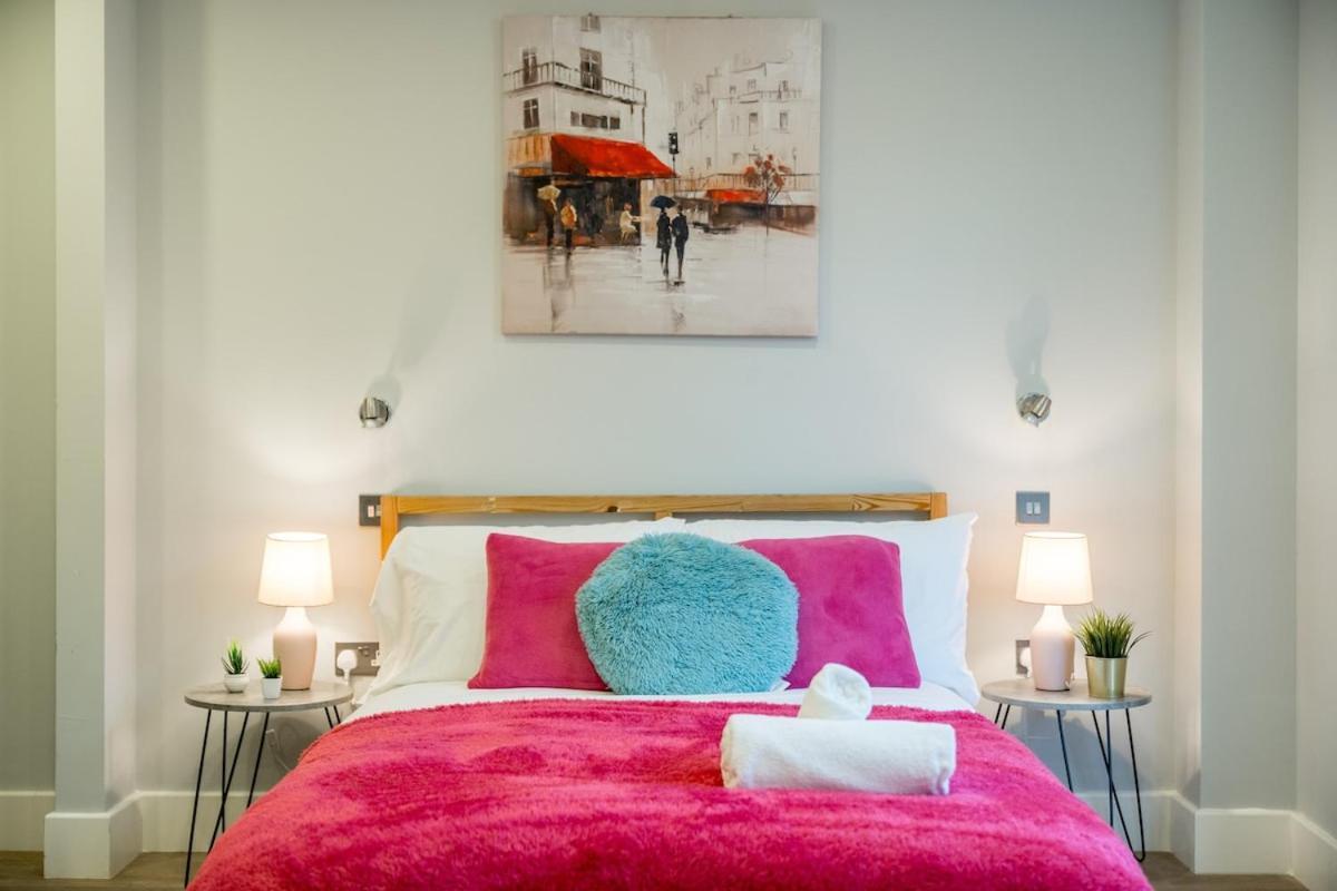 Prestige Lux 3bed 2bath Juliet Balcony On River Notting Hill London