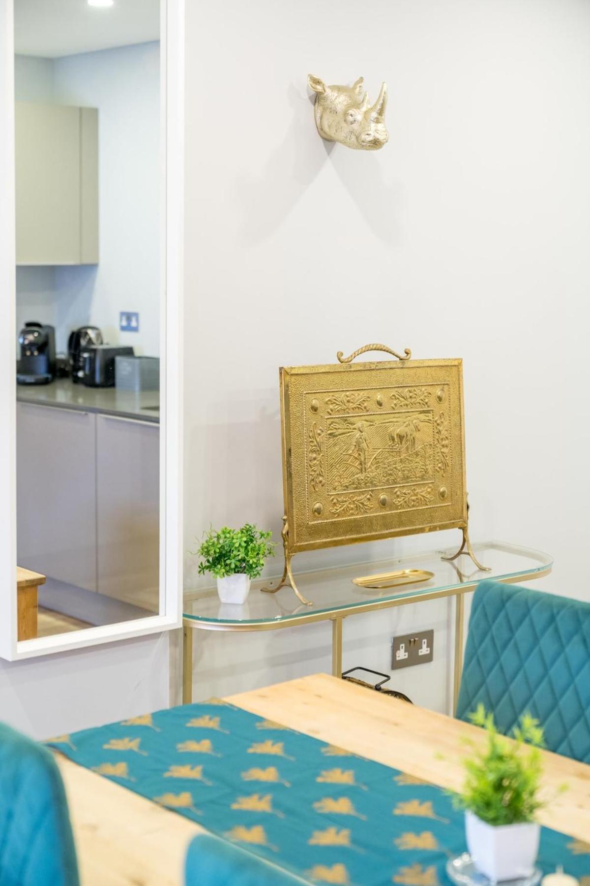 Apartment Prestige Lux 3bed 2bath Juliet Balcony On River Notting Hill *