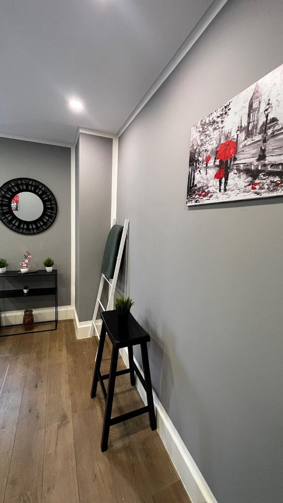 Prestige Lux 3bed 2bath Juliet Balcony On River Notting Hill Apartment