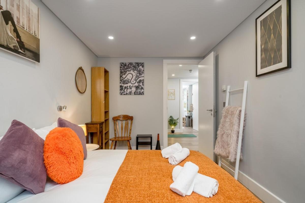 Apartment Prestige Lux 3bed 2bath Juliet Balcony On River Notting Hill London