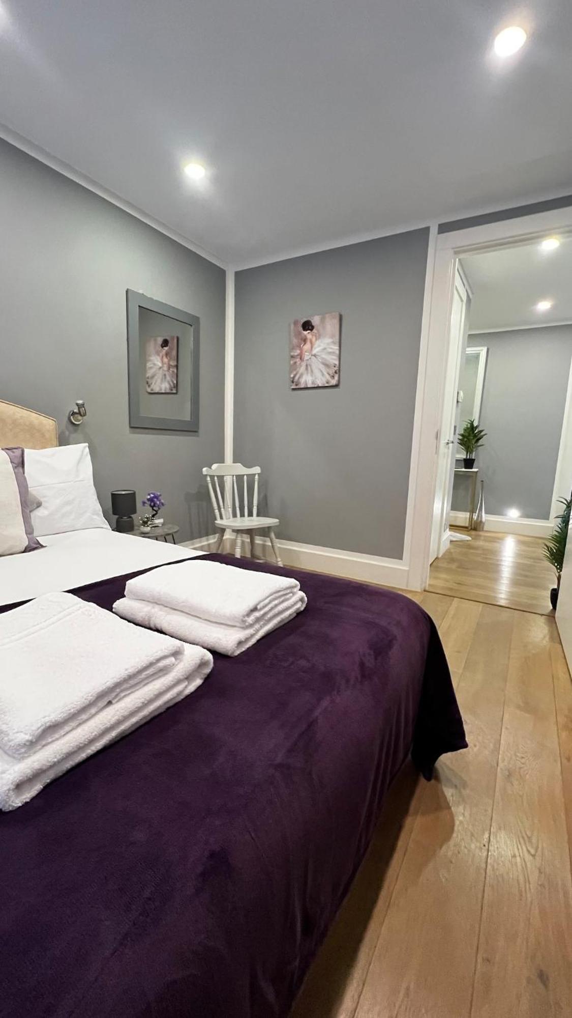 Prestige Lux 3bed 2bath Juliet Balcony On River Notting Hill London