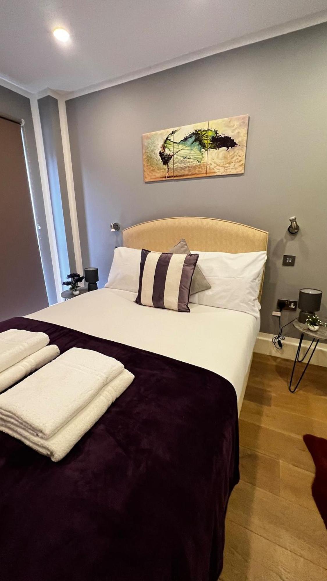 Prestige Lux 3bed 2bath Juliet Balcony On River Notting Hill Apartment *