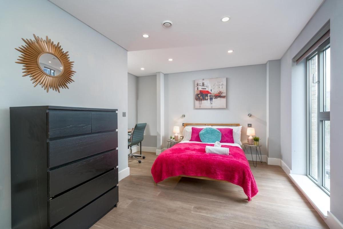 Apartment Prestige Lux 3bed 2bath Juliet Balcony On River Notting Hill London