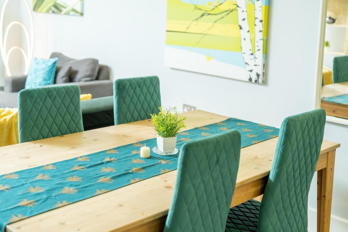 Prestige Lux 3bed 2bath Juliet Balcony On River Notting Hill Apartment